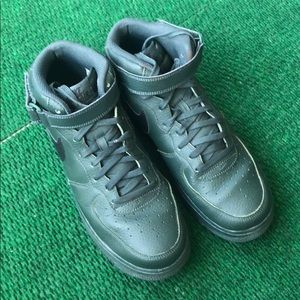 Nike Air Force 1 Mid